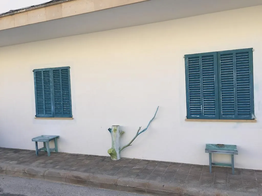 La Marina De Maria Guest House Cala Figuera